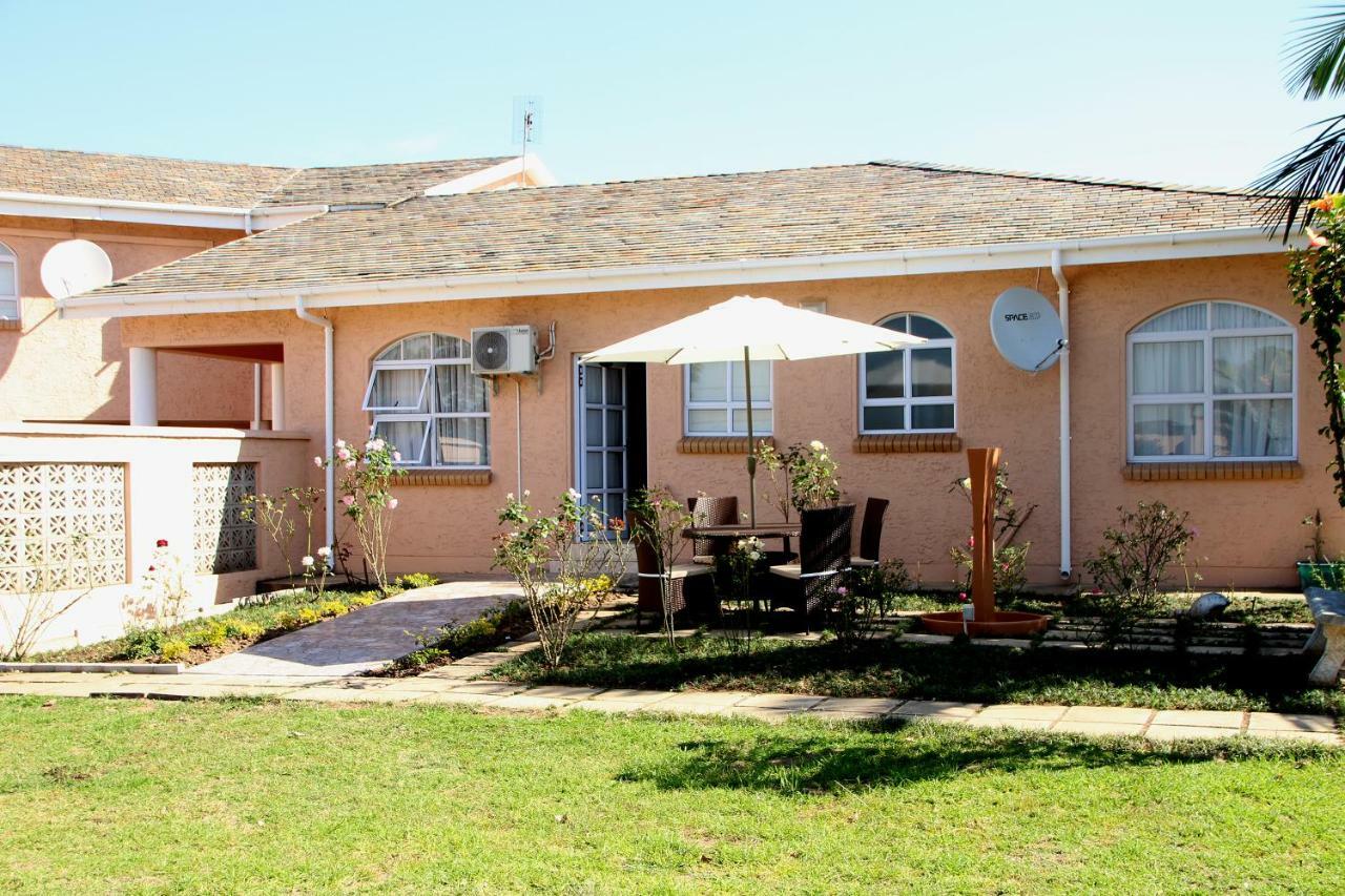 Ekupholeni Garden Villas Manzini Ngoại thất bức ảnh