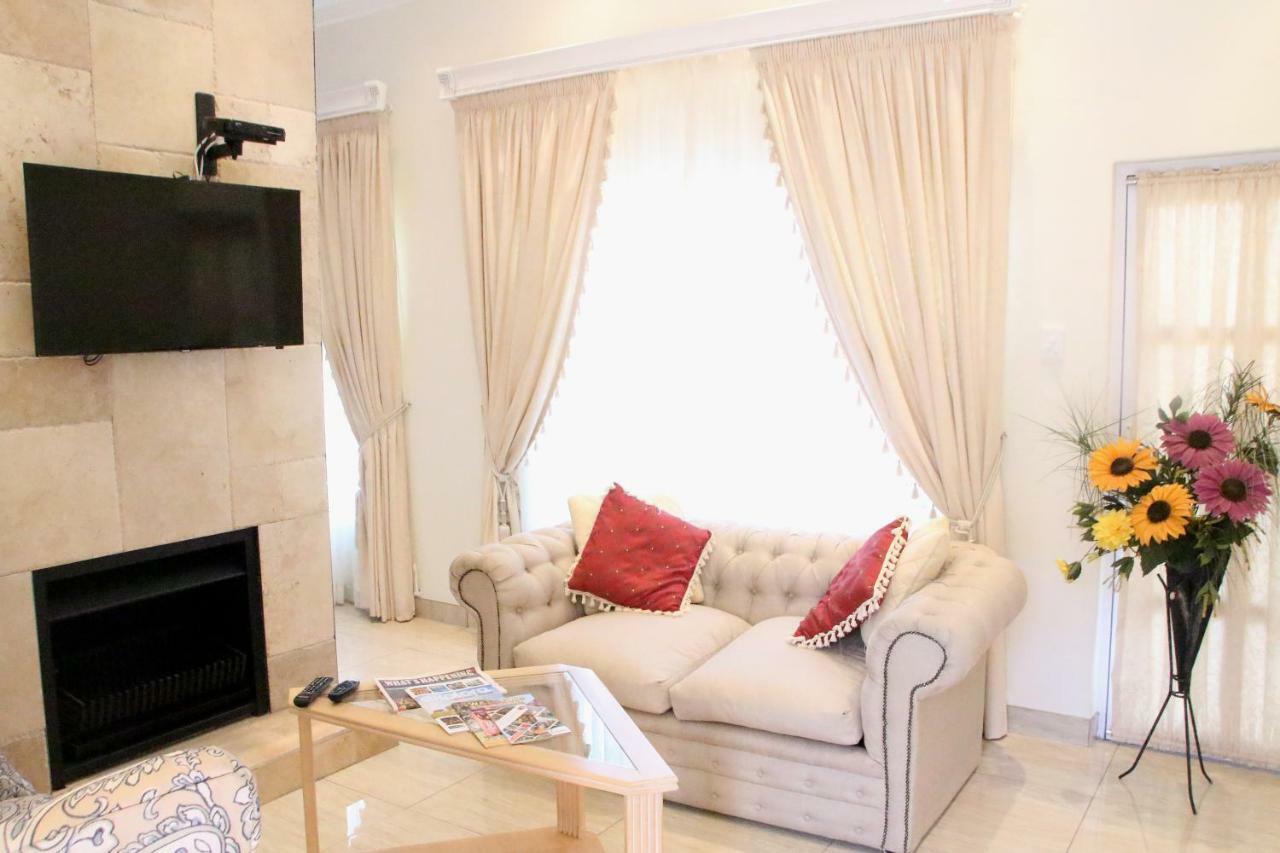 Ekupholeni Garden Villas Manzini Ngoại thất bức ảnh