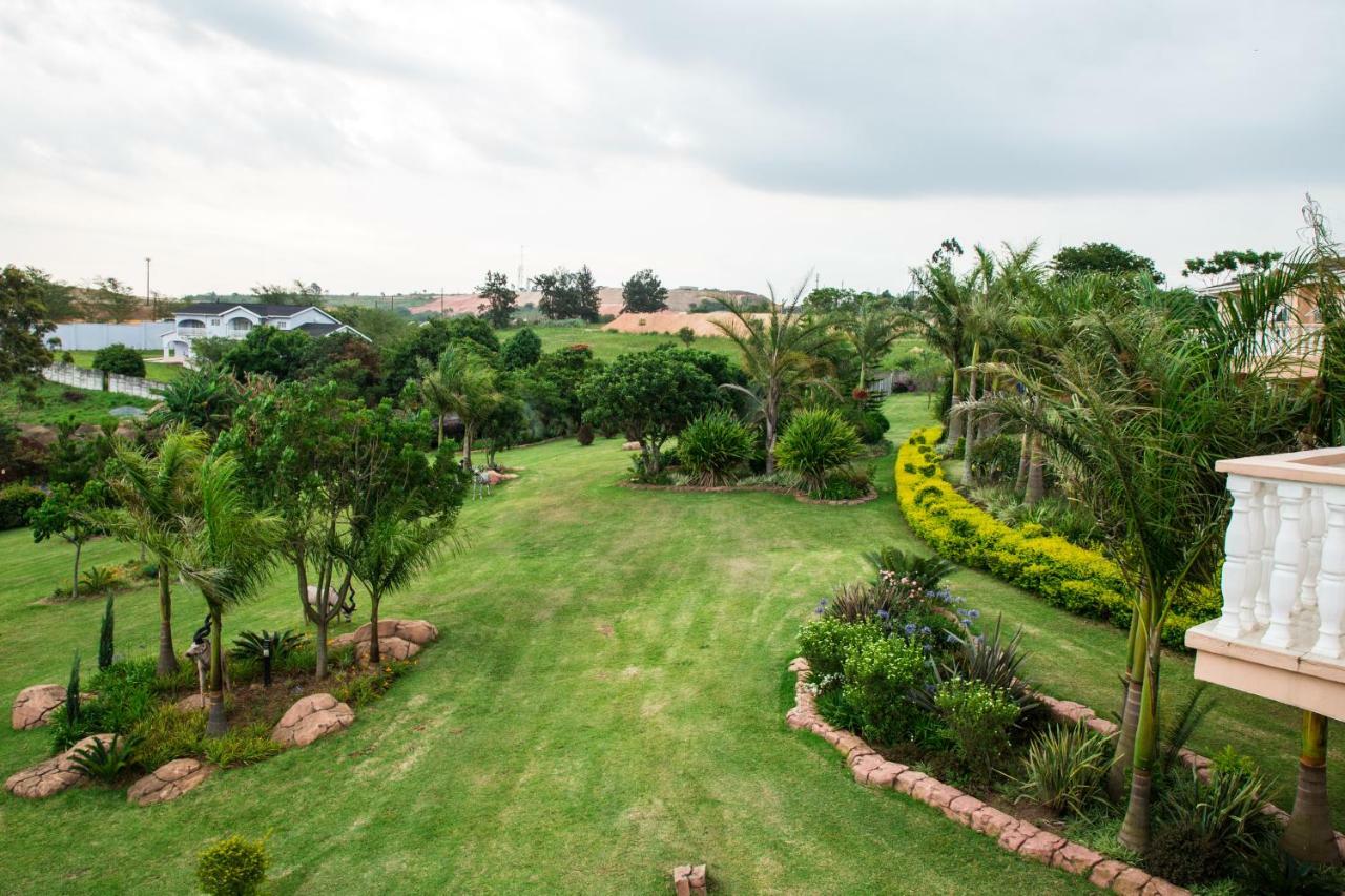 Ekupholeni Garden Villas Manzini Ngoại thất bức ảnh